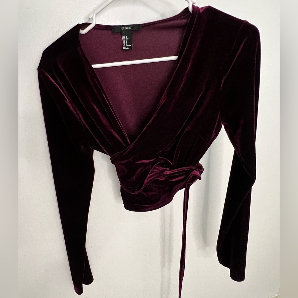 Forever 21 velvet front tie crop top